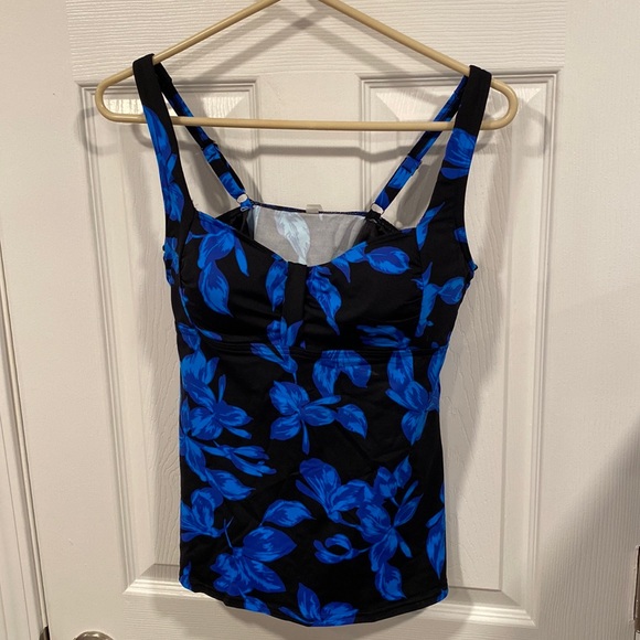 Lands' End | Swim | Lands End Swim Tankini Top | Poshmark